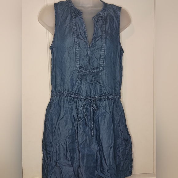 2/$30GAP Chic Sleeveless chambray Denim dress Drawstring Waist & pockets(#1,028) - Picture 1 of 10